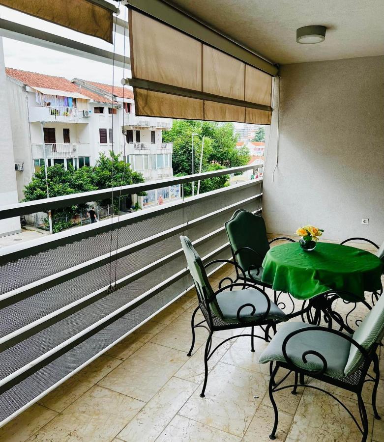 'M&M' Two Bedroom Apartment In Center Of 부드바 외부 사진