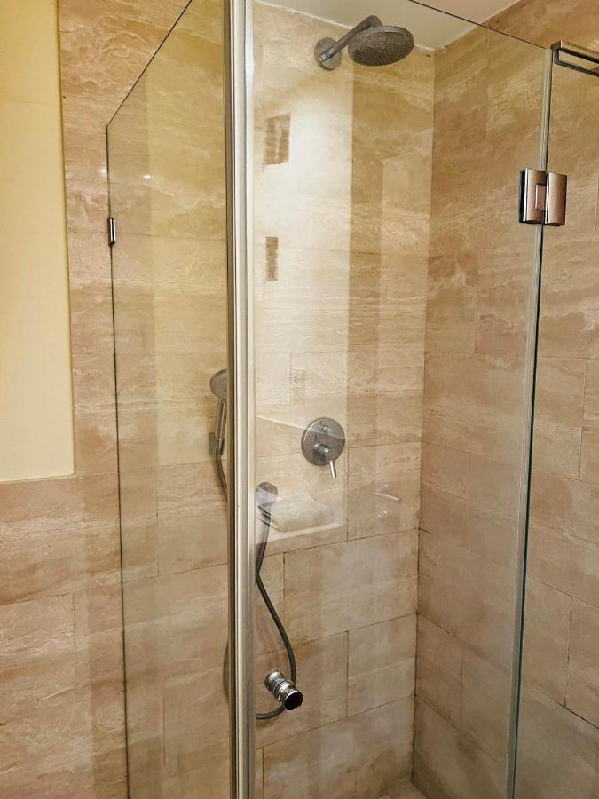 'M&M' Two Bedroom Apartment In Center Of 부드바 외부 사진