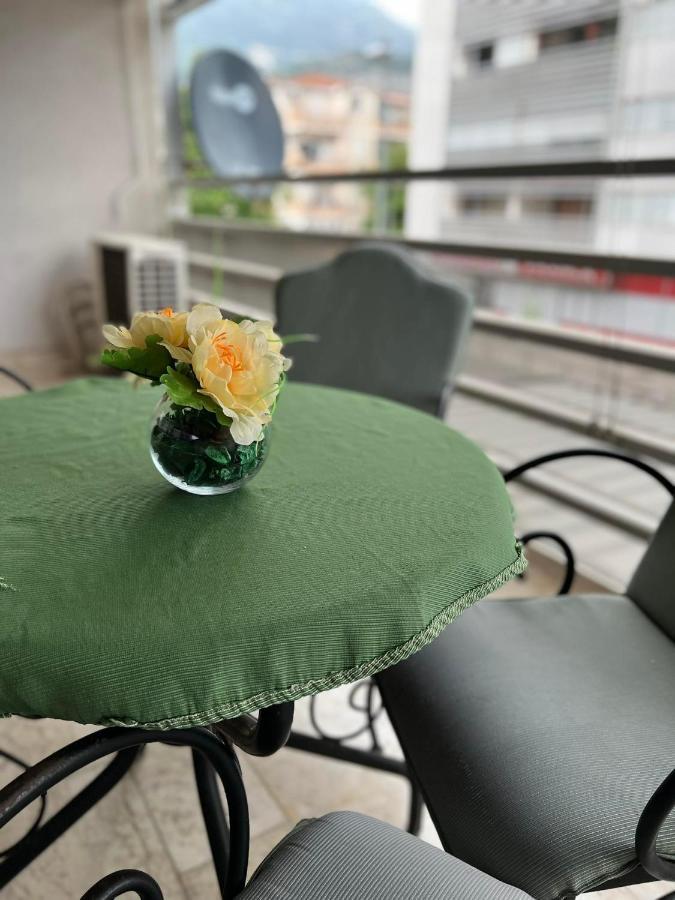 'M&M' Two Bedroom Apartment In Center Of 부드바 외부 사진